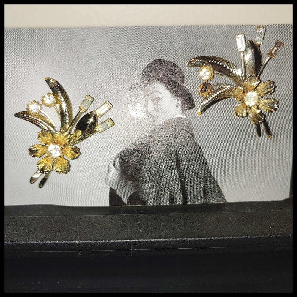 Vintage Earrings for Repair or Craft - Picture 2 of 5
